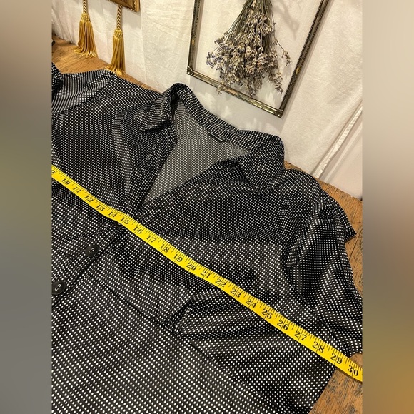 PENNINGTONS Black & White Satin Polka Dot Blouse – Estimated Size 5X - Picture 3 of 8